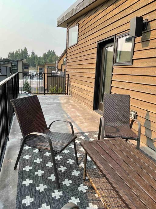 Brand New Upscale Home- Best Location! Вайтфіш Екстер'єр фото